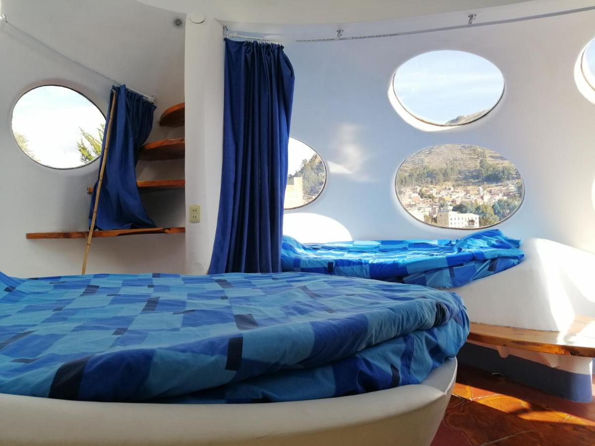 Hostal Las Olas Copacabana  Zewnętrze zdjęcie