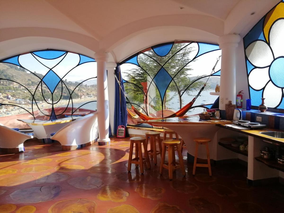 Hostal Las Olas Copacabana  Zewnętrze zdjęcie