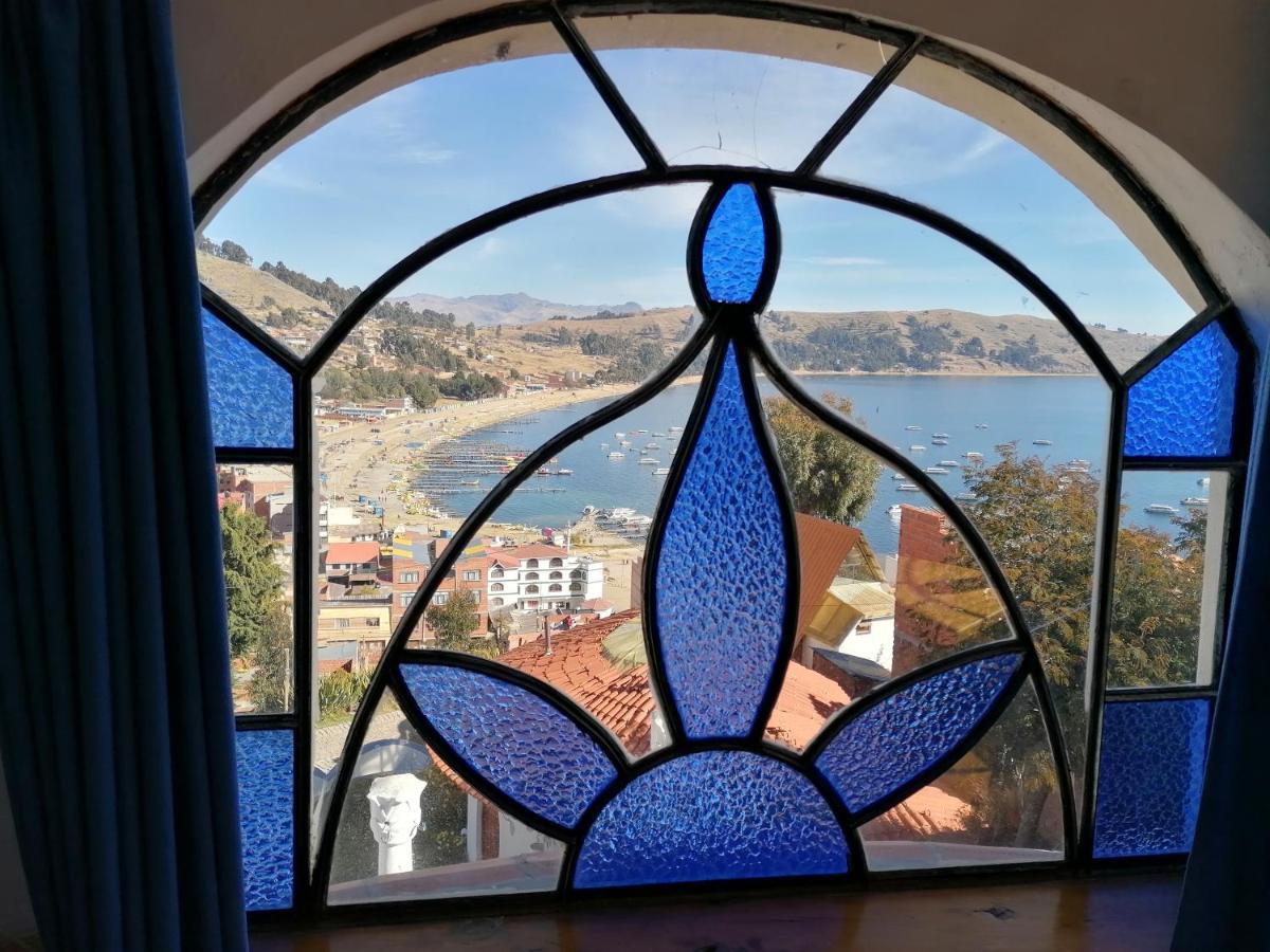 Hostal Las Olas Copacabana  Zewnętrze zdjęcie