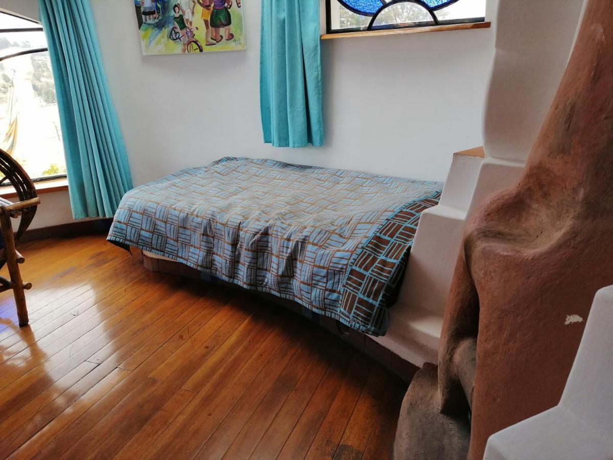Hostal Las Olas Copacabana  Zewnętrze zdjęcie