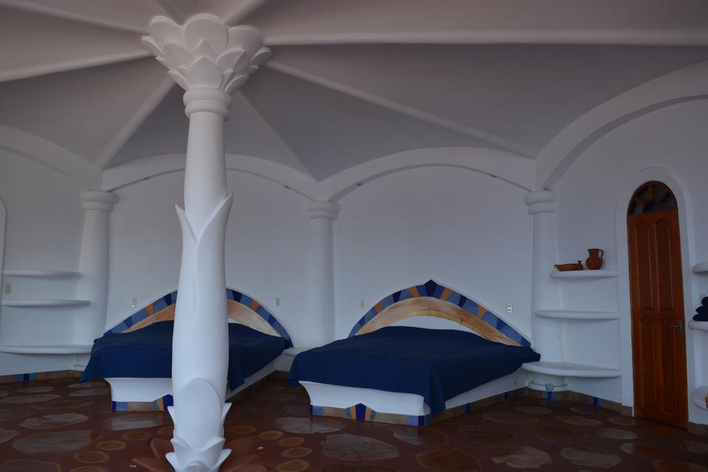 Hostal Las Olas Copacabana  Zewnętrze zdjęcie